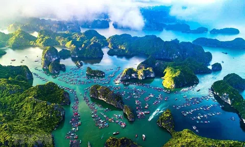 Phát triển kinh tế biển Việt Nam: Cơ hội và thách thức