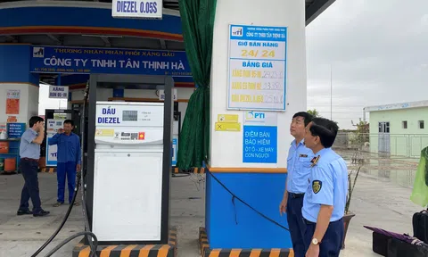 Sẽ đình chỉ lãnh đạo QLTT nếu để thiếu xăng