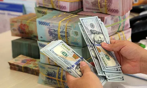 Tỷ giá cuối năm 2022: Những thuận lợi và áp lực