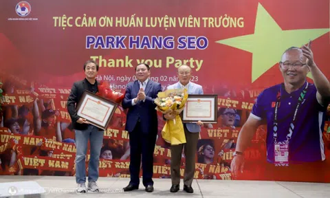 HLV Park Hang Seo nhận vinh dự cuối cùng trước khi rời Việt Nam