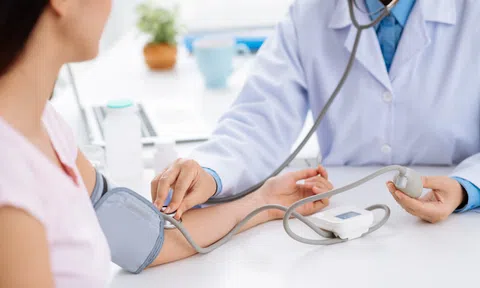 Các trường hợp vị cấm hành nghề khám bệnh, chữa bệnh