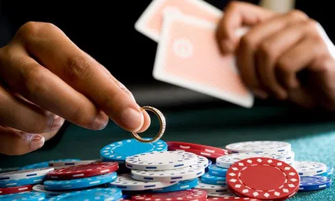 Đánh bạc “thắng thua" bằng hiện vật rồi quy đổi ra tiền mặt có bị xử lý?