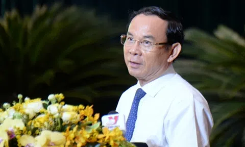 Họp cải cách tư pháp: Bí thư Thành ủy TPHCM nói bị kẻ mạo danh mượn tiền