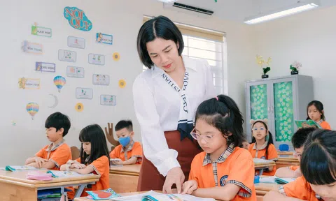 Tạo điều kiện để nhà giáo được tự do hành nghề trong khuôn khổ pháp luật
