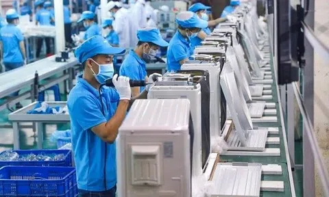 Mở đường cho doanh nhân làm lại
