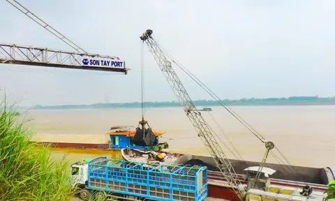 Hà Nội cho phép Cảng Sơn Tây tiếp tục sử dụng hơn 390 m² đất làm trụ sở