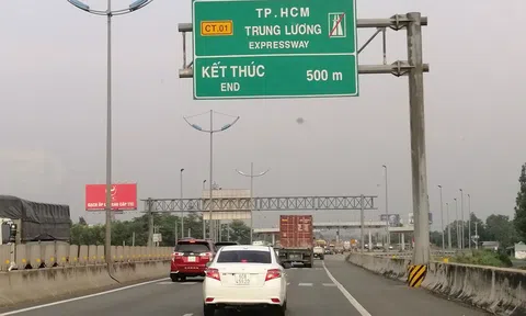 Cao tốc TP.HCM- Trung Lương quá tải, 3 nhà đầu tư đề xuất mở rộng