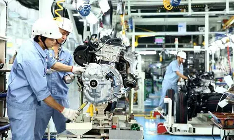 Ưu đãi đầu tư với dự án thuộc ngành, nghề đặc biệt trong khu kinh tế