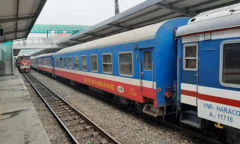 Ảnh hưởng bởi dịch COVID-19, doanh thu vận tải đường sắt sụt giảm mạnh