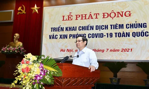 Thủ tướng Phạm Minh Chính phát động triển khai Chiến dịch tiêm chủng vaccine phòng COVID-19 trên toàn quốc