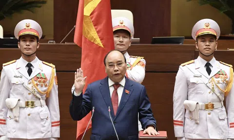 Ông Nguyễn Xuân Phúc tái đắc cử Chủ tịch nước
