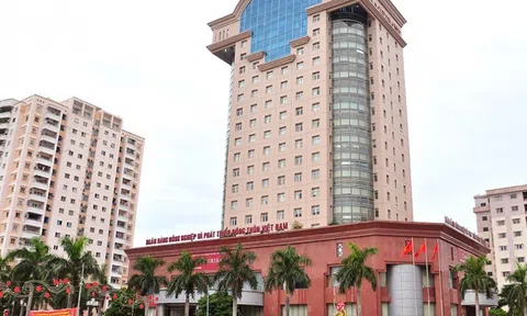 Agribank - Ngân hàng của nợ xấu ?