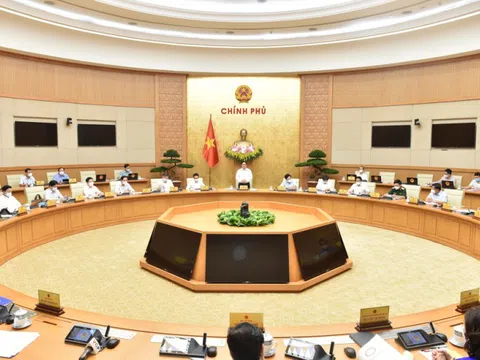 2 kịch bản tăng trưởng kinh tế cho 6 tháng cuối năm