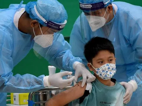 Hiệu quả của vaccine Pfizer ở trẻ 5-11 tuổi giảm nhanh sau 1 tháng