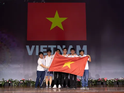 Việt Nam có học sinh đạt điểm tuyệt đối tại Olympic Toán học quốc tế sau gần 20 năm