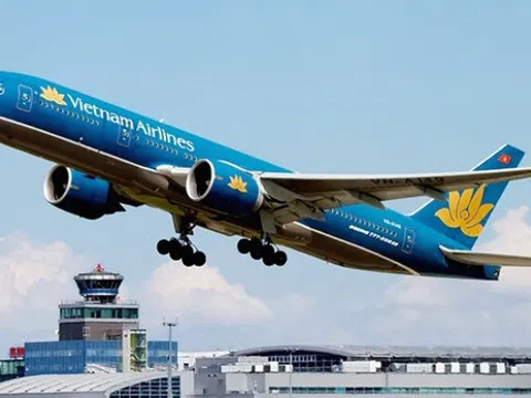 Cổ phiếu Vietnam Airlines đối diện nguy cơ bị hủy niêm yết