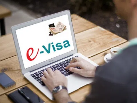 Gỡ vướng về cấp visa điện tử, chứng nhận tạm trú