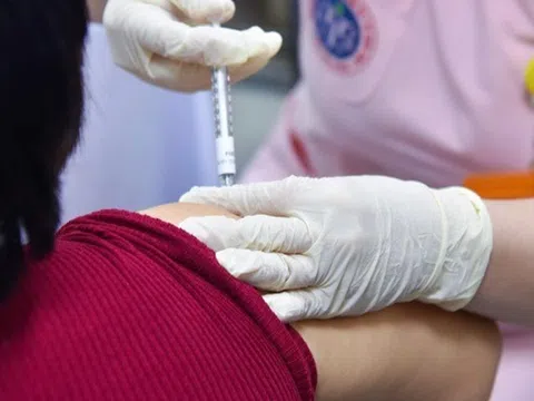 Sẽ đưa vaccine COVID-19 vào tiêm chủng thường xuyên