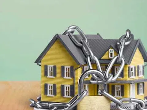 Lật tẩy chiêu trò “treo đầu dê, bán thịt chó” qua lời mời mua nhà phát mãi giá rẻ