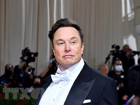 Tỷ phú Elon Musk ra mắt công ty khởi nghiệp cạnh tranh với ChatGPT