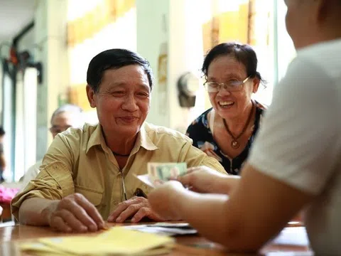 Người nghỉ hưu trước tuổi do tinh giản biên chế được trợ cấp 1,5 tháng tiền lương?