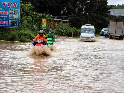 Từ Thanh Hóa trở ra có mưa rất to trong chiều tối và đêm 27/8