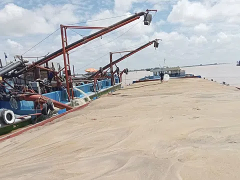 Chính phủ tiếp nhận kiến nghị nhập khẩu cát từ Campuchia phục vụ các dự án đường cao tốc