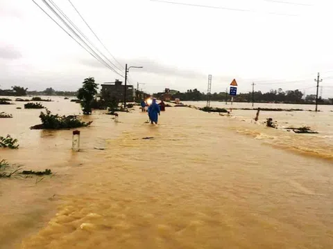 Nhiều khu vực trên cả nước mưa lớn, cảnh báo lũ quét, sạt lở