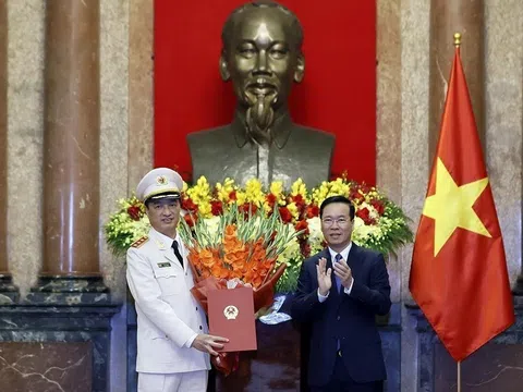 Thăng cấp bậc hàm Thượng tướng cho Thứ trưởng Bộ Công an Nguyễn Duy Ngọc