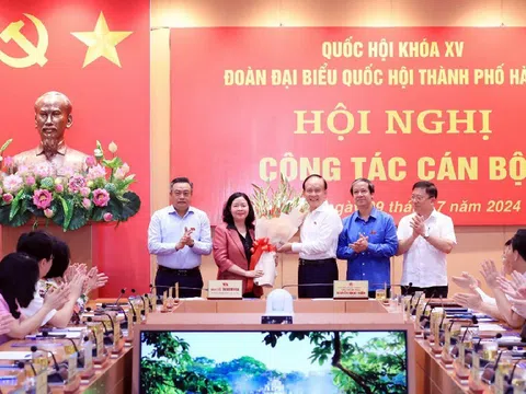 Bà Bùi Thị Minh Hoài làm trưởng đoàn Đại biểu Quốc hội thành phố Hà Nội