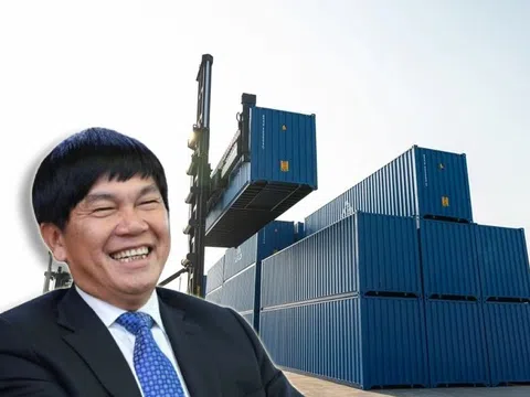 Hòa Phát báo tin vui cho cổ đông từ dự án Dung Quất 2 và mảng container