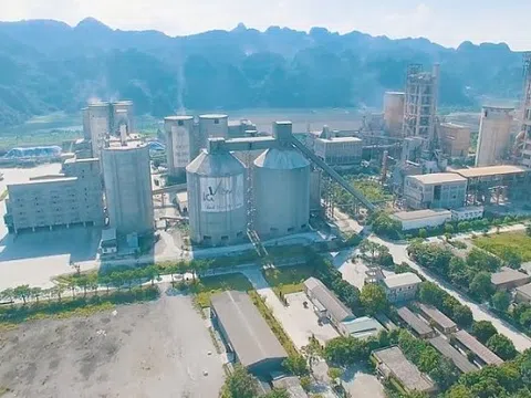 Một công ty xi măng báo lỗ quý thứ 10 liên tiếp