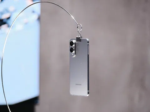 Samsung công bố ngày ra mắt điện thoại siêu mỏng, cạnh tranh trực tiếp với iPhone 17 Air