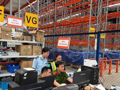 Hàng trăm nghìn sản phẩm nhập lậu của Công ty Á Châu bị thu giữ