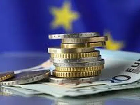 ECB sẽ tiếp tục cắt giảm lãi suất
