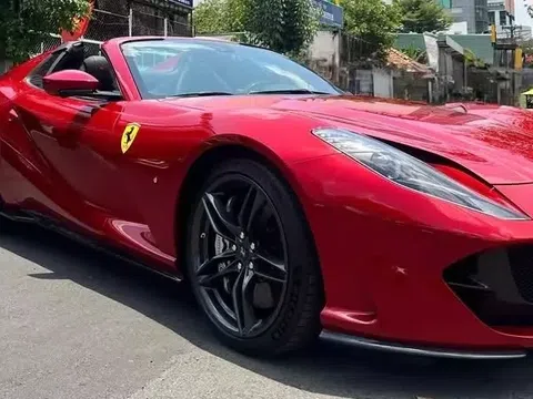 Đại gia Hà Nội chơi lớn khi tậu siêu xe mui trần Ferrari 812 GTS có giá gần 1 triệu USD