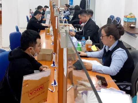 Thông qua Luật Việc làm sửa đổi, mở rộng đối tượng đóng bảo hiểm thất nghiệp