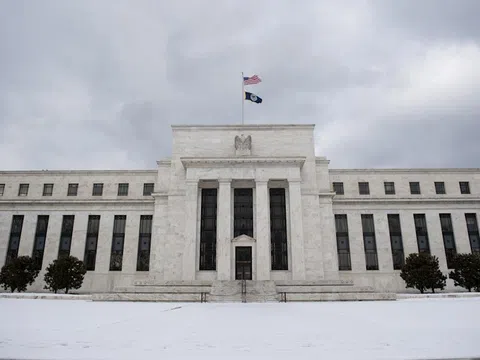 Báo cáo việc làm yếu khiến Fed khó cắt giảm lãi suất sau cú sốc giá dầu