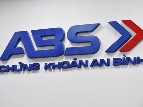 Công ty chứng khoán trong hệ sinh thái ABBank bị phạt hơn 412 triệu đồng, lãnh đạo đồng loạt xin từ nhiệm