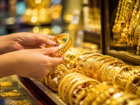 7 câu hỏi nên tự trả lời trước khi mua vàng