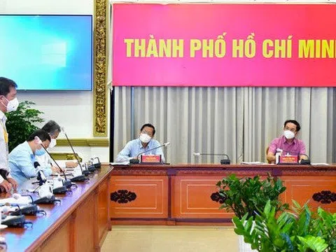 TPHCM “không thể không mở cửa”