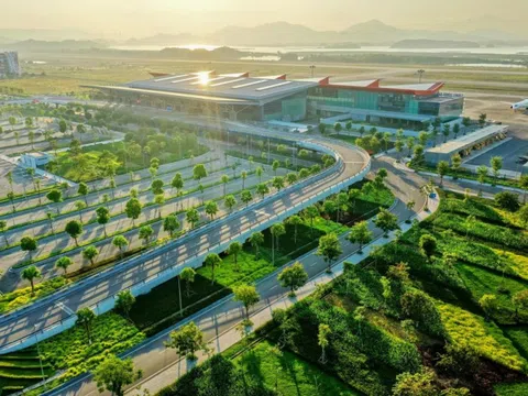Công trình công – quản trị tư