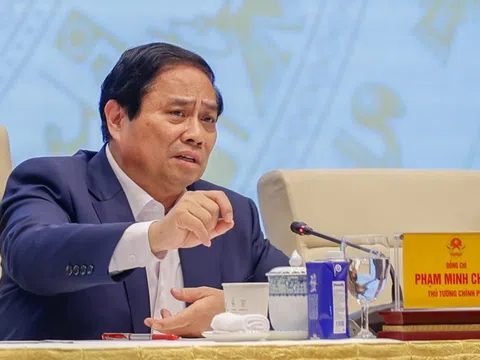 Thủ tướng: Cương quyết cắt bỏ các thủ tục rườm rà, gây phiền hà cho người dân và doanh nghiệp