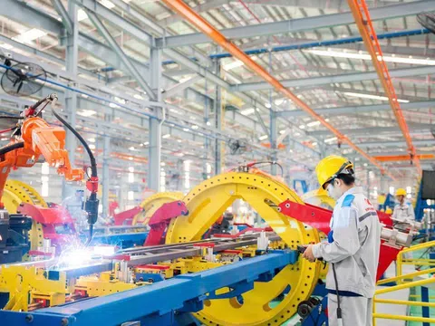 Phát triển công nghiệp ô tô Việt – Câu chuyện tự lực, tự cường từ Kim Long Motor Huế