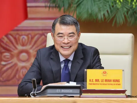 Thủ tướng Lê Minh Hưng điện đàm với Thủ tướng Singapore Lawrence Wong