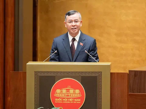 Quốc hội chốt bỏ ngưỡng chịu thuế 500 triệu đồng với hộ kinh doanh