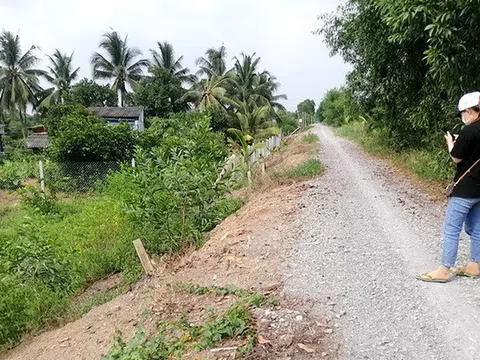 Ôm hơn nghìn lô đất, nhà đầu tư “đứng ngồi không yên” vì bán không ai mua