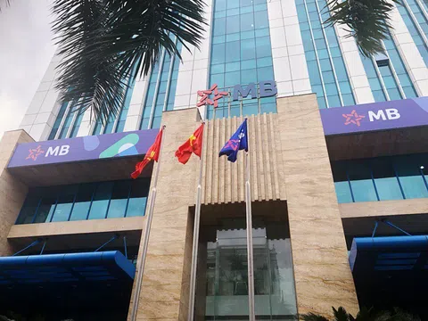 MBBank lãi lớn, nợ xấu tăng vọt