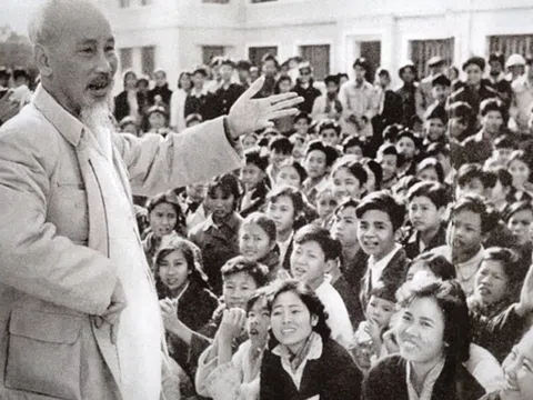 Bảo vệ và phát triển tư tưởng Hồ Chí Minh về quyền con người trong giai đoạn hiện nay