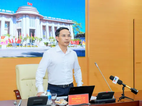 Ngân hàng cam kết giảm lãi suất sau cuộc họp với NHNN